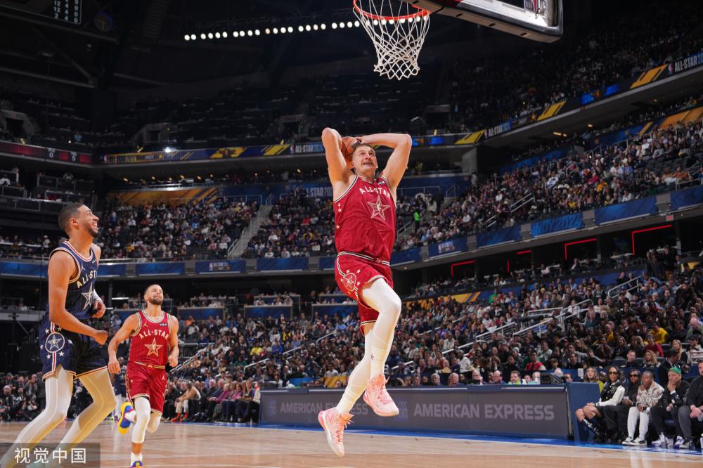 更加令人瞠 更加令人瞠