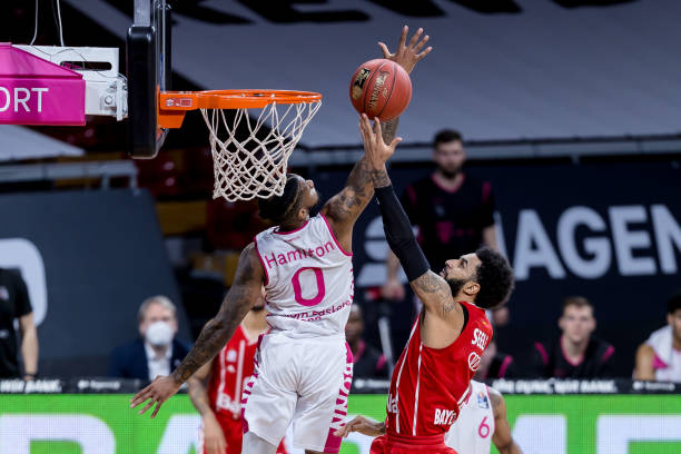 费用与舆论 费用与舆论