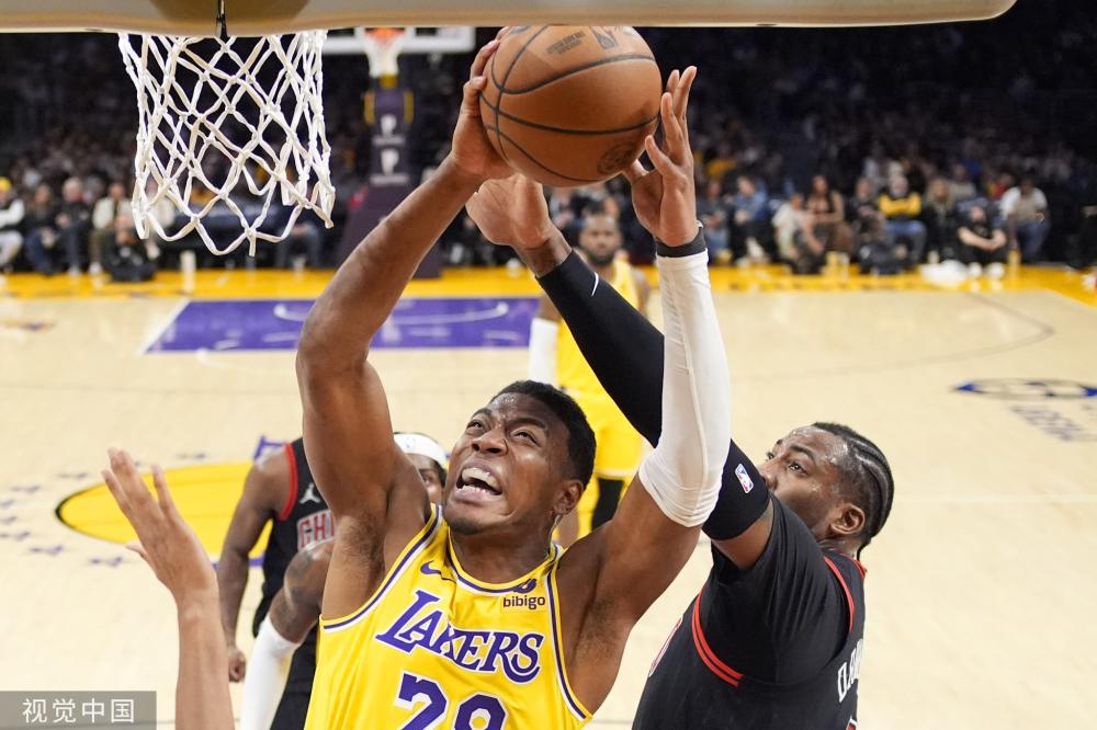 更多的国际 更多的国际