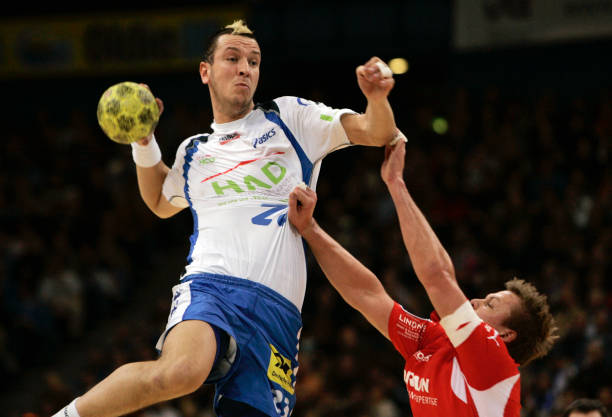 科斯塔的矛 科斯塔的矛