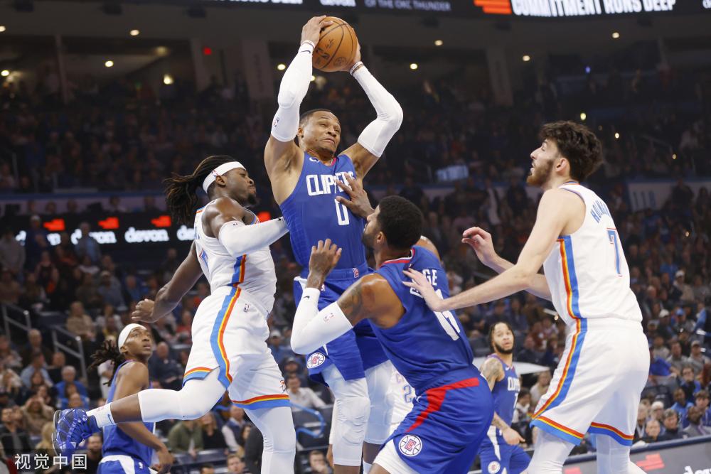 他苦战三盘 他苦战三盘